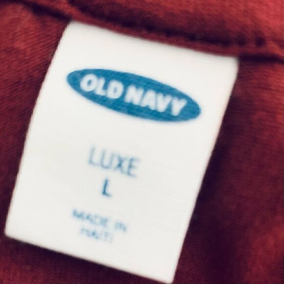 Old Navy 2 BUNDLE Burgundy & White V-Neck Short Sleeve T-shirts Size Large - Picture 4 of 9